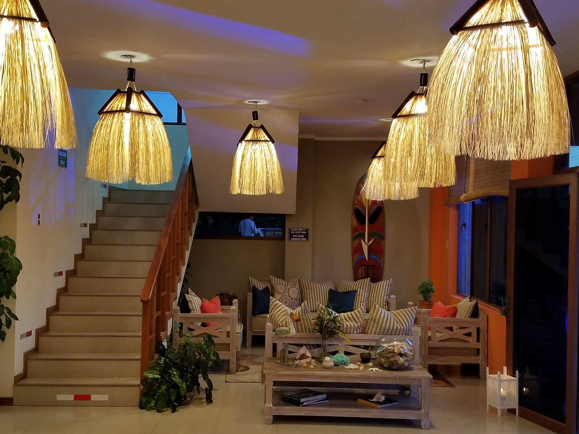 Bluebay Galapagos Planet Hotel Puerto Baquerizo Moreno Eksteriør billede