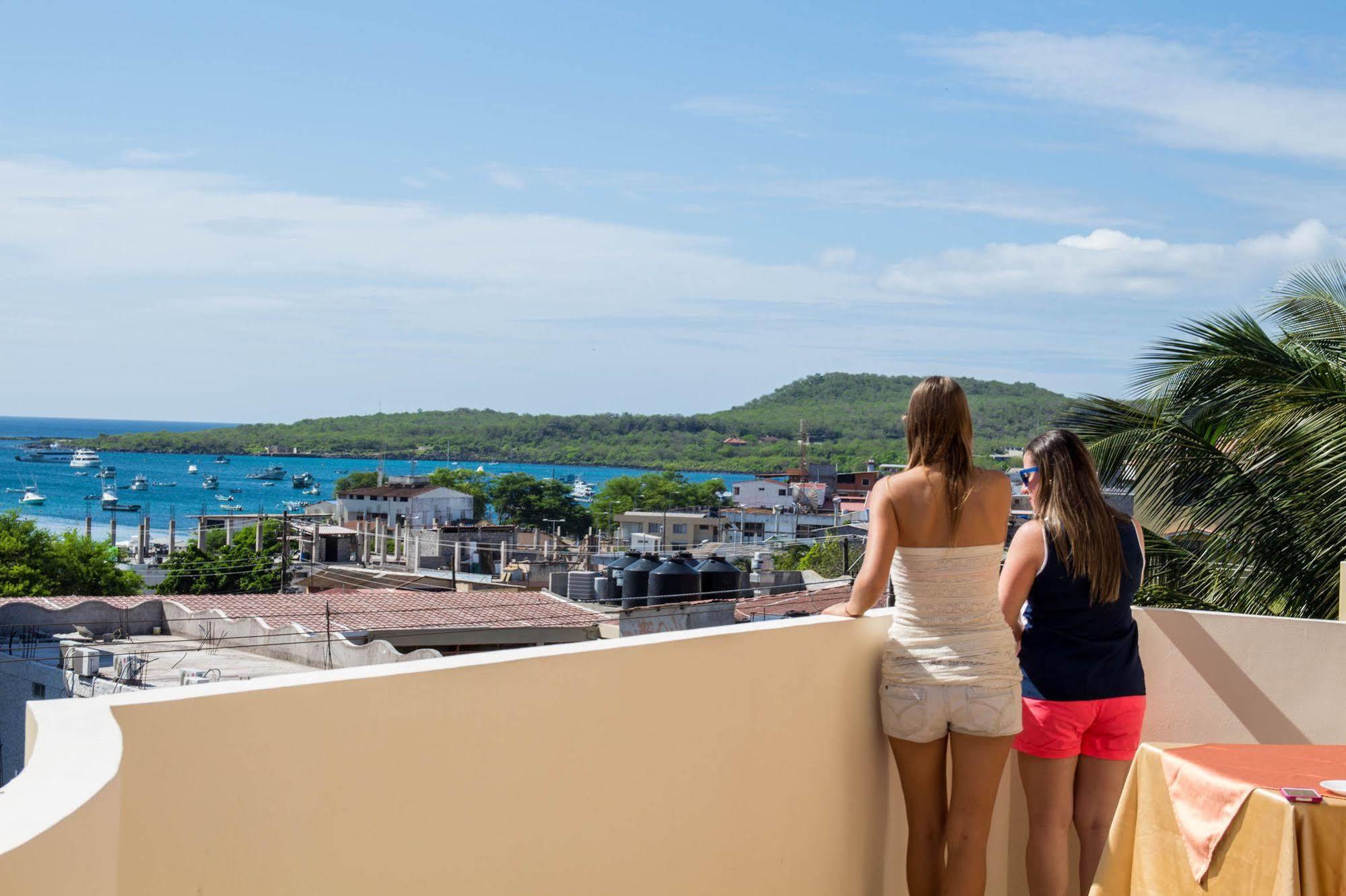 Bluebay Galapagos Planet Hotel Puerto Baquerizo Moreno Eksteriør billede